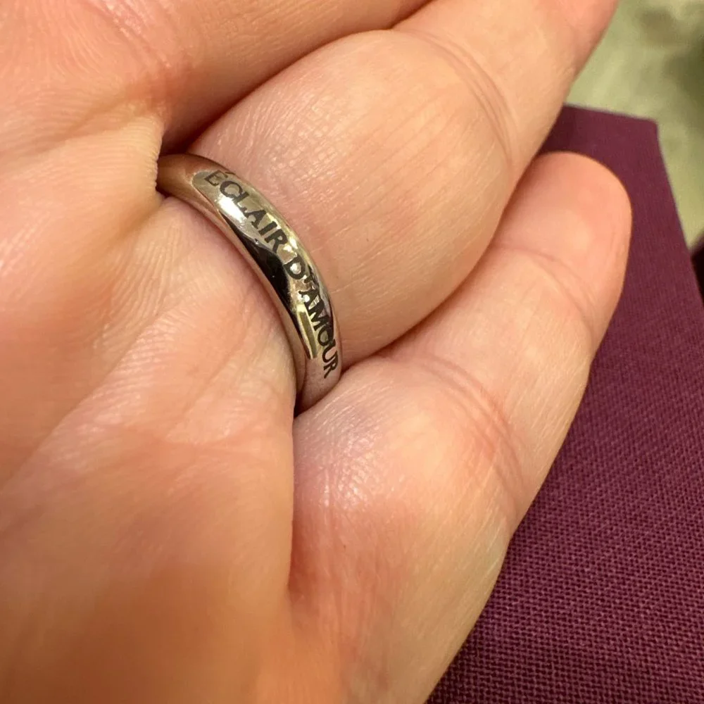 Gucci Interlocking G Heart Lightning Charm Ring NEW IN BOX - Picture 2 of 9
